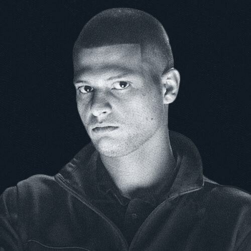 Titus-Bond-Headshot